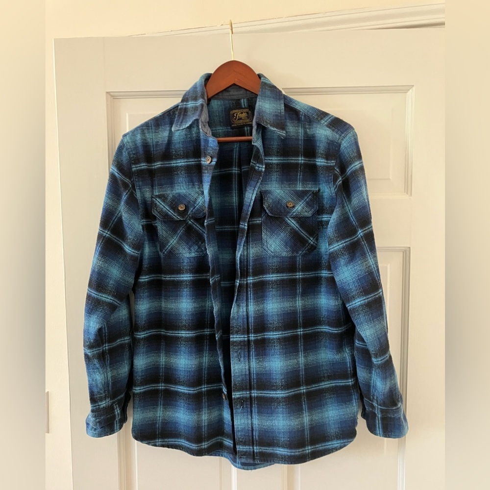 Jach’s heritage blue flannel size medium